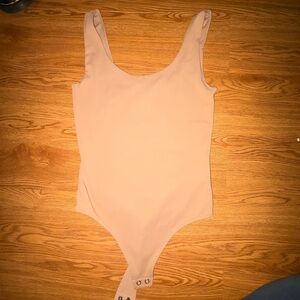 Body Contour High Compression Scoop Neck Bodysuit